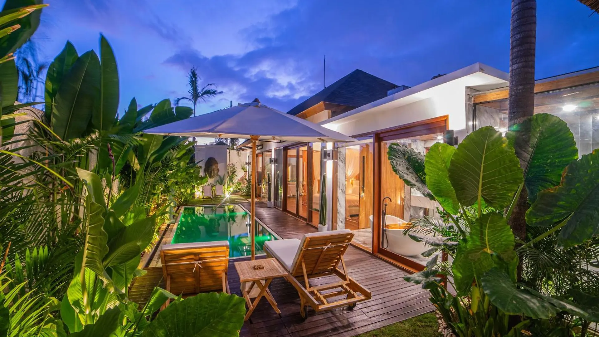 Kmana Villas Seminyak By Rh Management