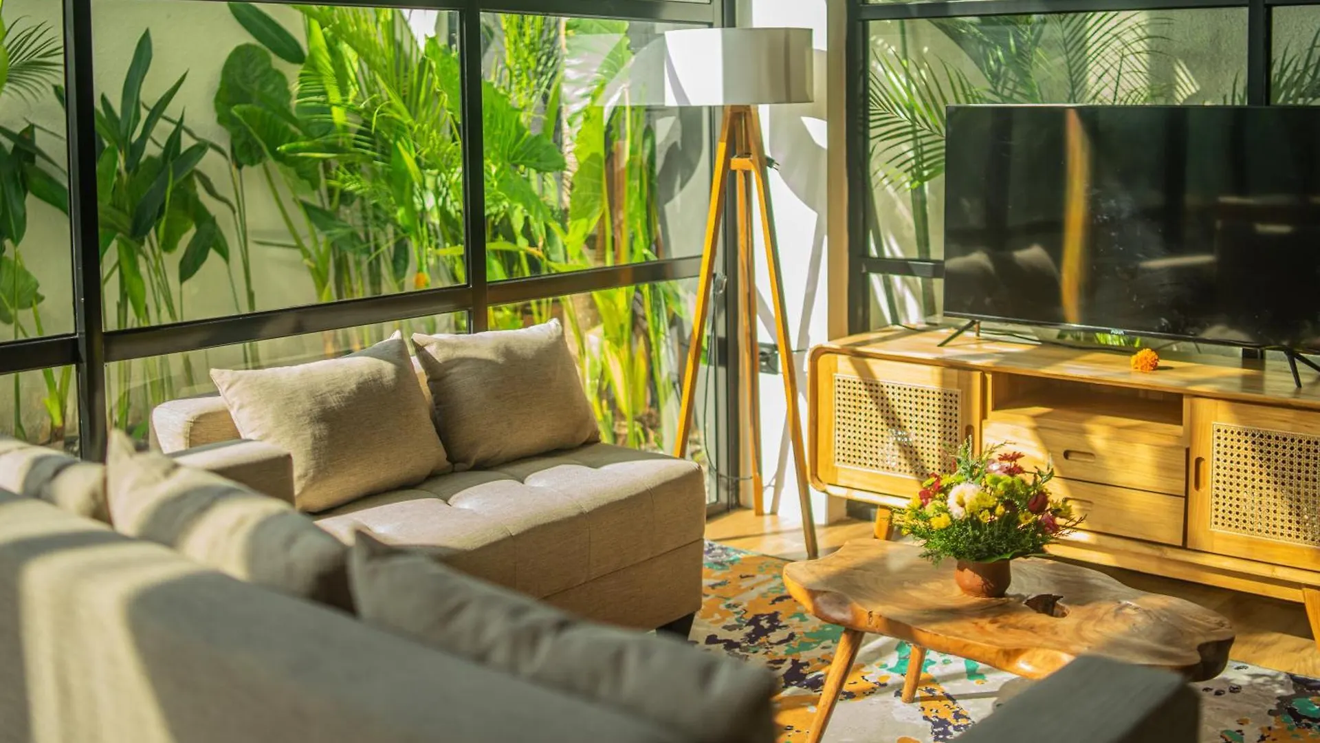 Kmana Villas Seminyak By Rh Management