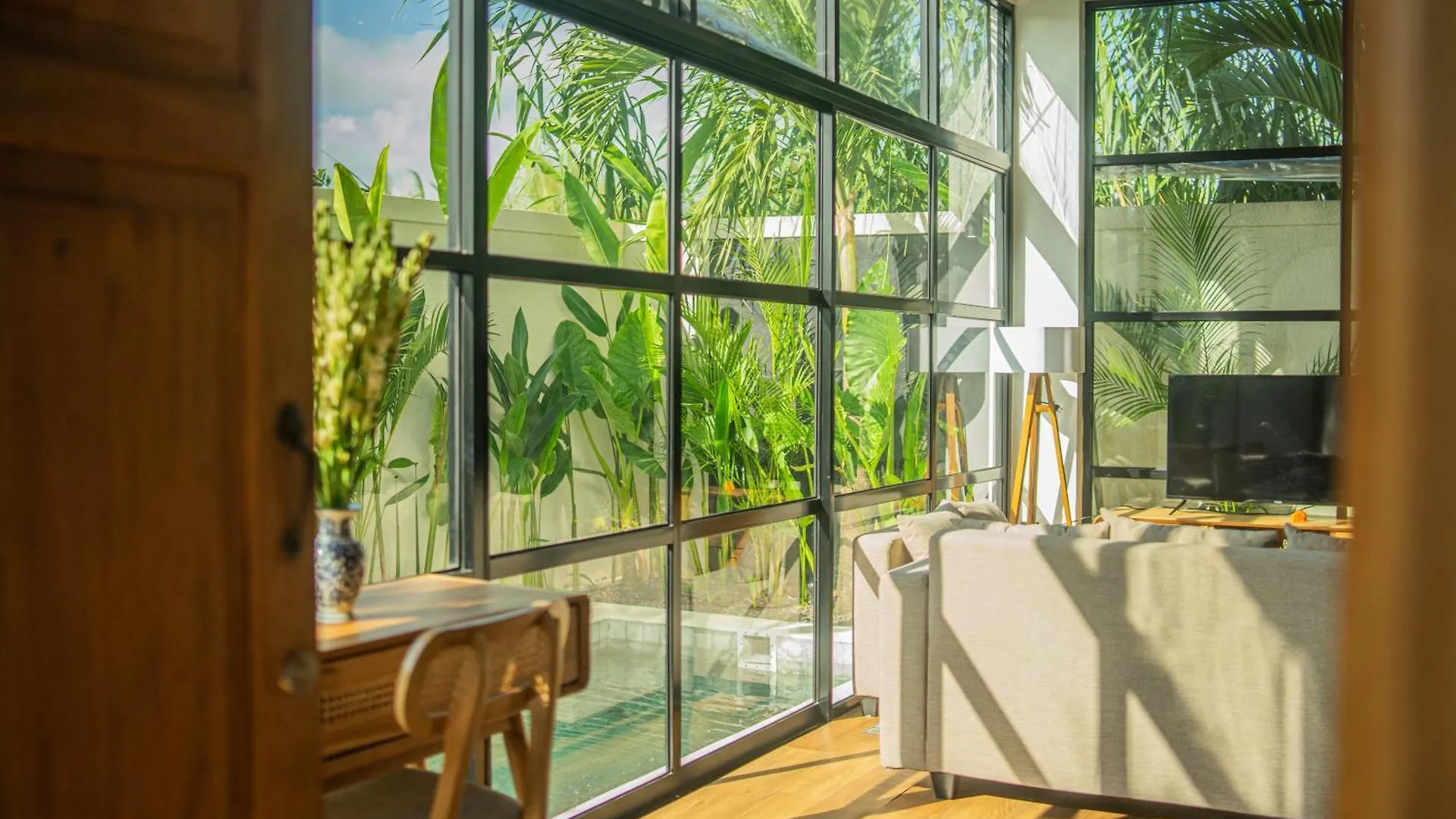 Kmana Villas Seminyak By Rh Management 0*, Seminyak (Bali) Indonesia
